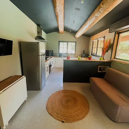 Le De Dylan Apartment